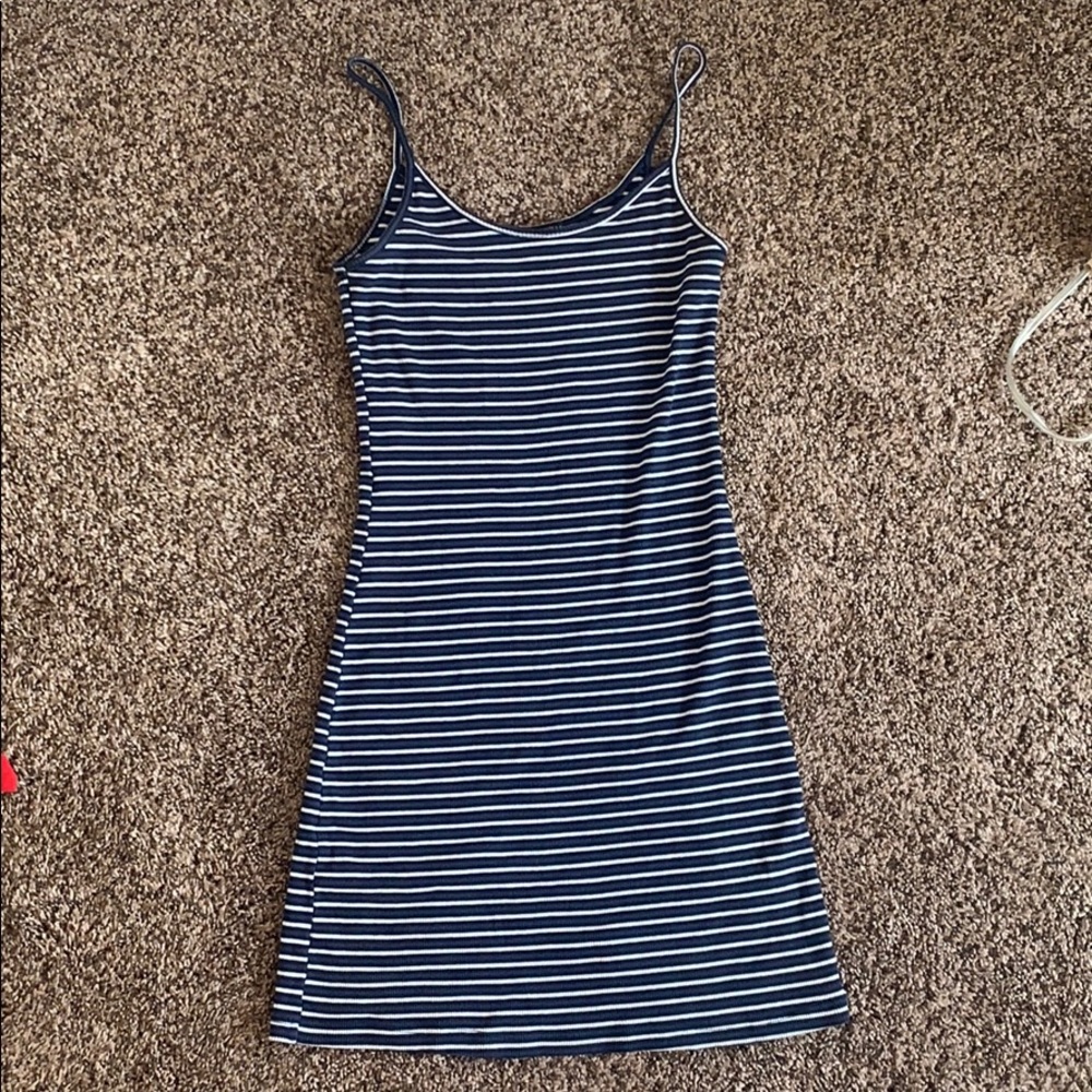 Brandy Melville dress